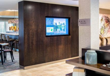 Courtyard by Marriott Portland North - 20