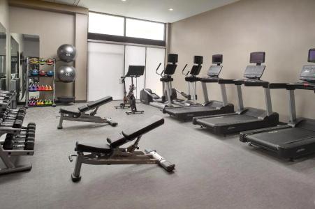 Courtyard by Marriott - 16