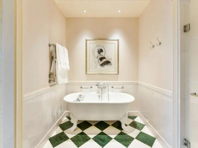 The Savoy - 8
