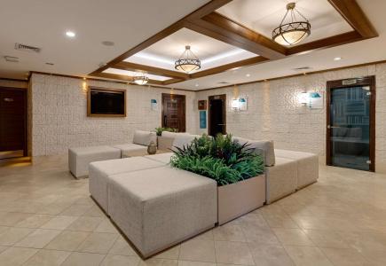 Doubletree by Hilton Van - 1