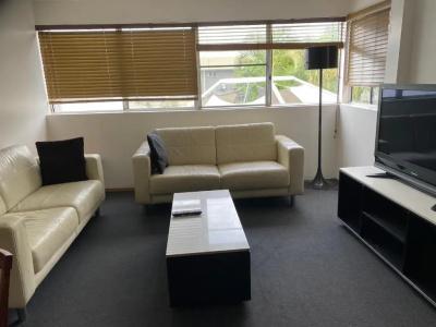 Cosmopolitan & Serviced Apartments - 87