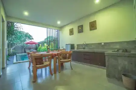 Griya Shanti Villas & Spa - 17
