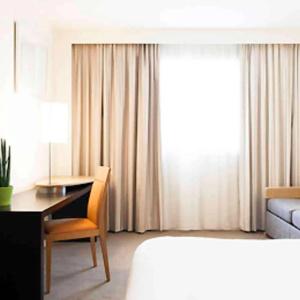 Novotel Nantes Centre Bord de Loire - 32