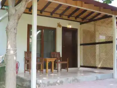 Caretta Caretta Pension - 10