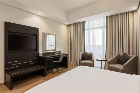 Ramada by Wyndham Dubai Barsha Heights - 8