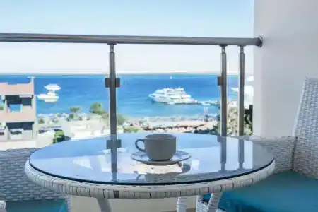 Redcon Suites - 234