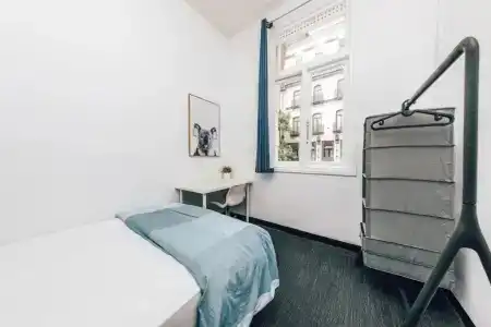 Maze Backpackers - - 40