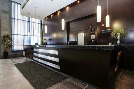 Sandman & Suites West - 16