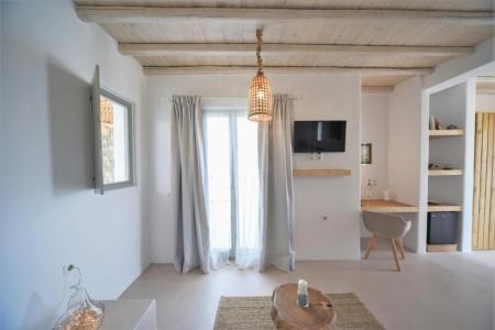 Myconian Crown Suites - 204