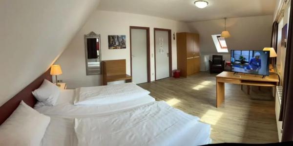 Columbus - 3