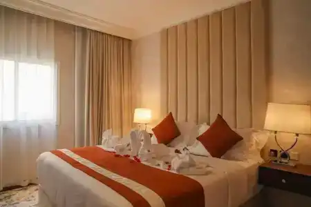 Ivory Inn - 45