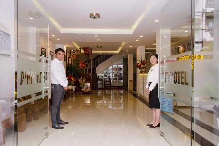 Airport Saigon - Gần ẩm thực đêm chợ Phạm Văn Hai - 28