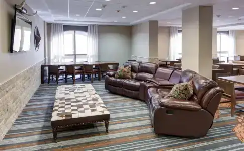 SpringHill Suites by Marriott Dallas Downtown / West End - 8