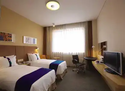 Holiday Inn Express Chengdu Huanhuaxi, An Ihg - 3