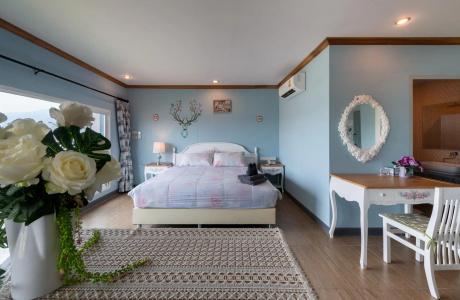 The Lilly - 85