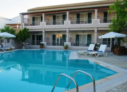 Toni´s Guesthouse - 9