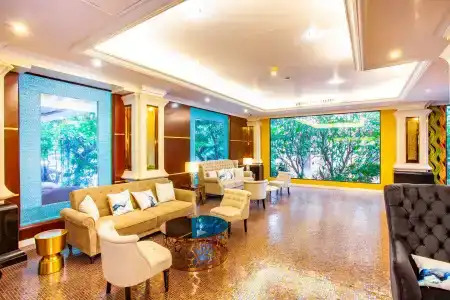 Floral · Dolphin Circle Pattaya - 35