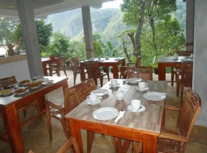 Rock side inn - - 15