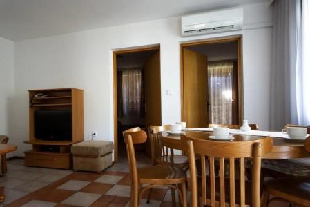 and Rooms Degra - 1