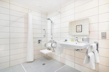DoubleTree by Hilton Krakow & Convention Center - 57