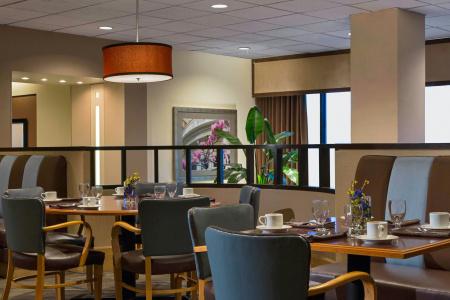 Sheraton Houston Brookhollow - 23