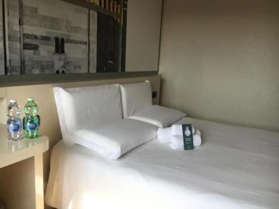 b&b - 38