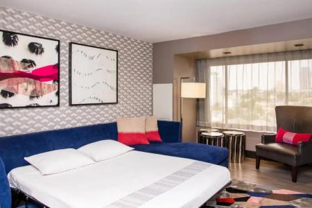Beverly Hills Marriott - 77