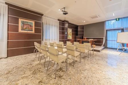 Dado International - 17