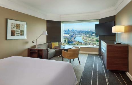 Grand Hyatt - 42