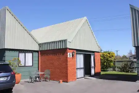 193 Aorangi Manor - 8