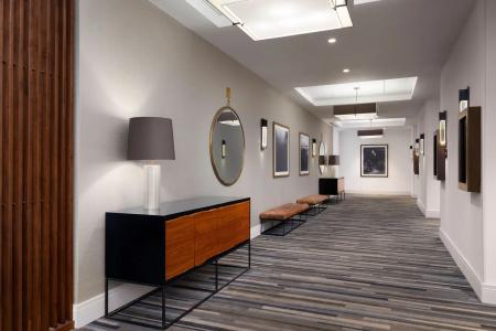 Hilton Nashville Airport - 21
