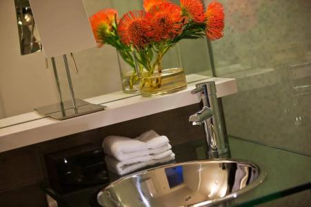 Kimpton Surfcomber, An Ihg - 8