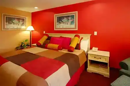 Imperial Inn - 44