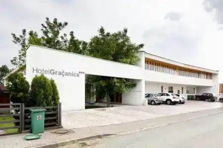 Gracanica - 0