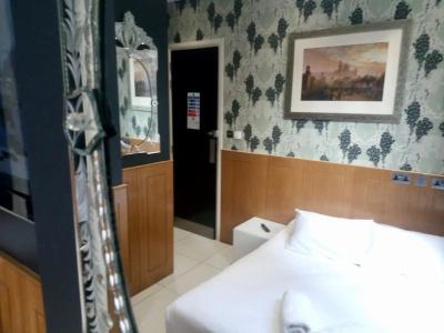 The Melville Kings Cross - 4