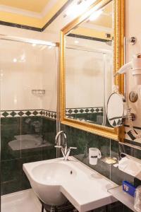 Manfredi Suite In Rome - 34