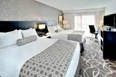 Crowne Plaza-Waterloo, An Ihg - 47