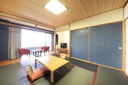 Yutorelo Atami - 54