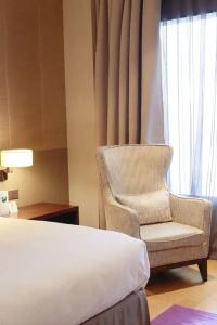Ascott Raffles City - 202