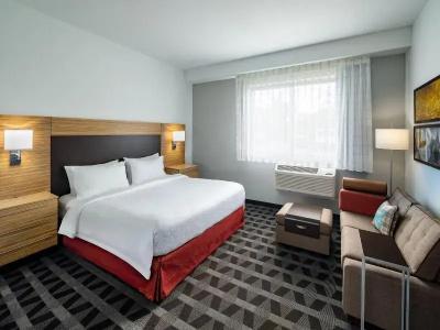 Fairfield Inn & Suites by Marriott - 38