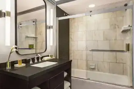 Hilton Checkers Los Angeles - 53