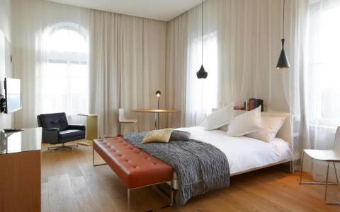 B2 Boutique Zürich - 55