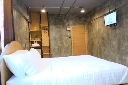 Area 69 (Don Muang Airport) - 47