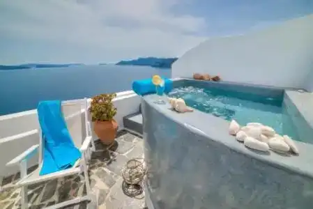 Kima Oia Suites - 32
