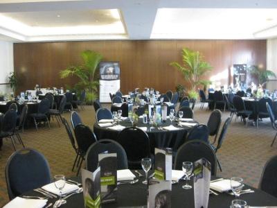 Distinction & Conference Centre - 25