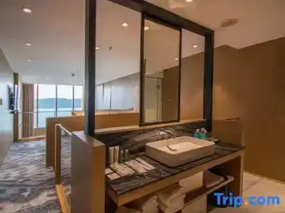 Le Meridien - 229