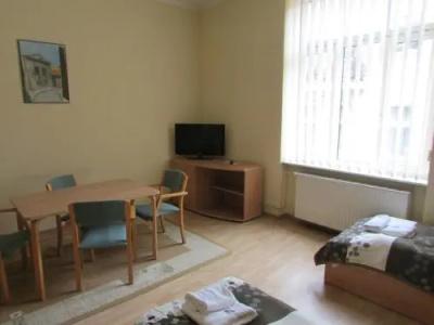 Cdr Guest House - 1