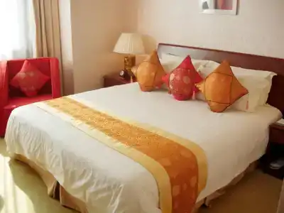 Shanghai Airlines Travel - 4