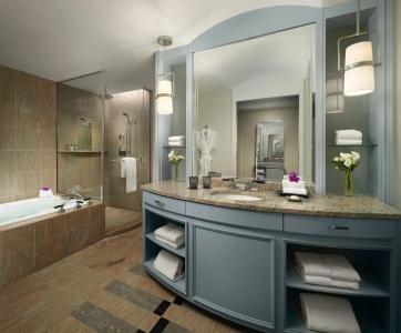 Mandarin Oriental Boston - 3