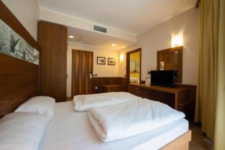 Arena Wellness - 85